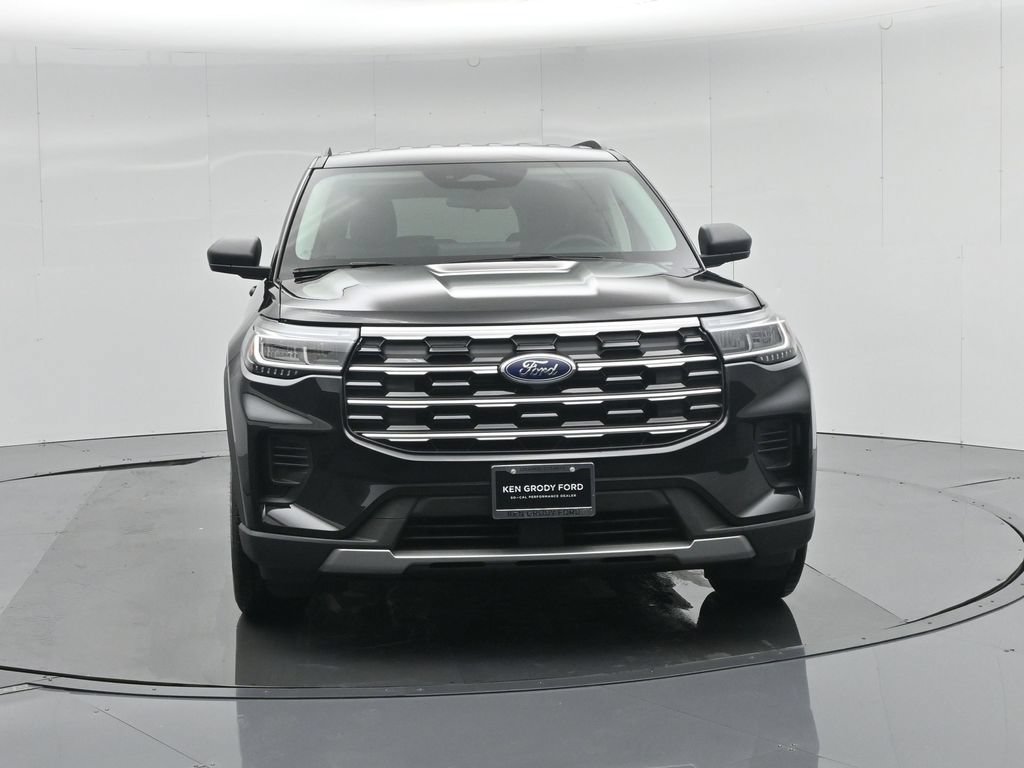 New 2026 Ford Explorer Active RWD image 33