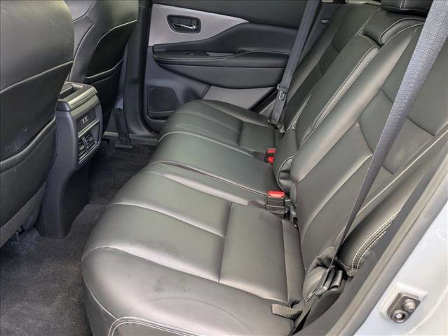 Certified 2024 Nissan Murano SV w/ SV Midnight Edition Package FWD image 18