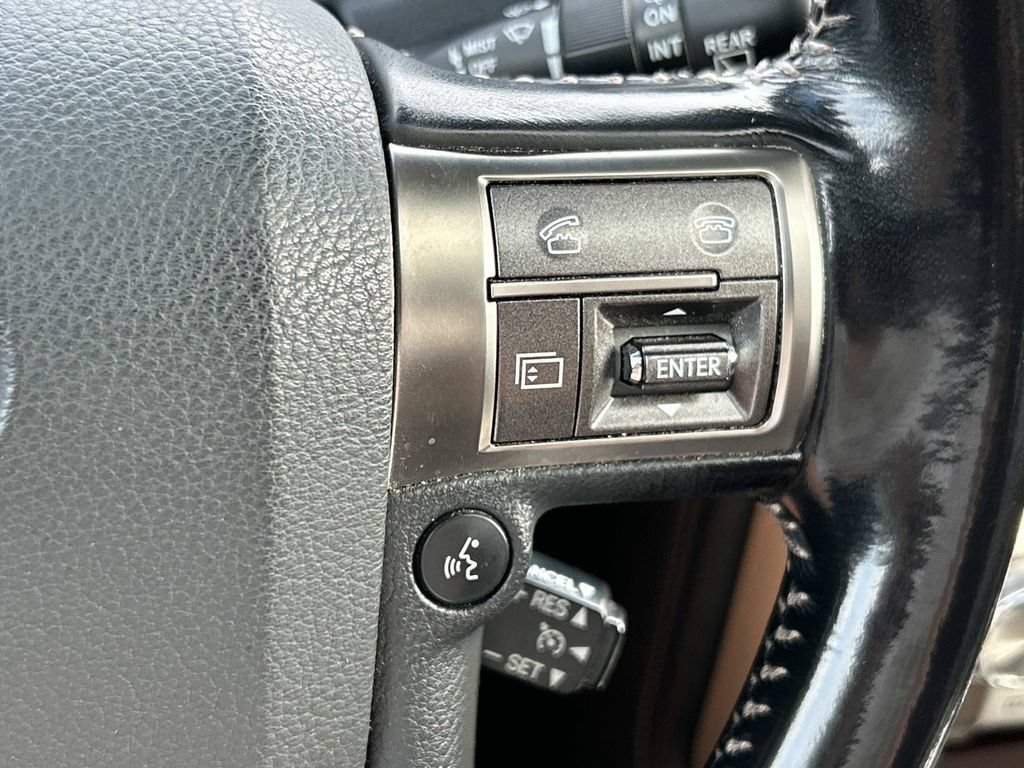 Used 2018 Lexus GX 460 Premium w/ Premium Package AWD/4WD image 31