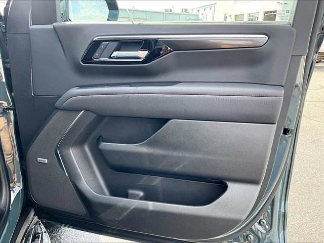 New 2026 Chevrolet Suburban RST w/ Comfort Package image 28