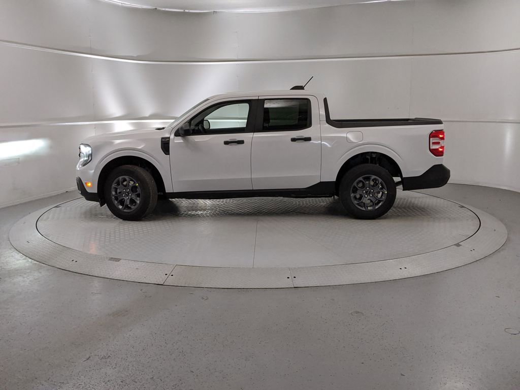 New 2025 Ford Maverick XLT w/ Equipment Group 302A image 5