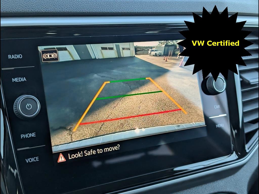 Certified 2023 Volkswagen Atlas SE image 18