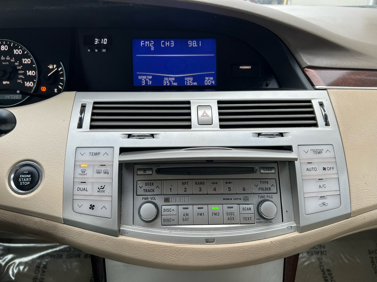Used 2009 Toyota Avalon Limited image 19