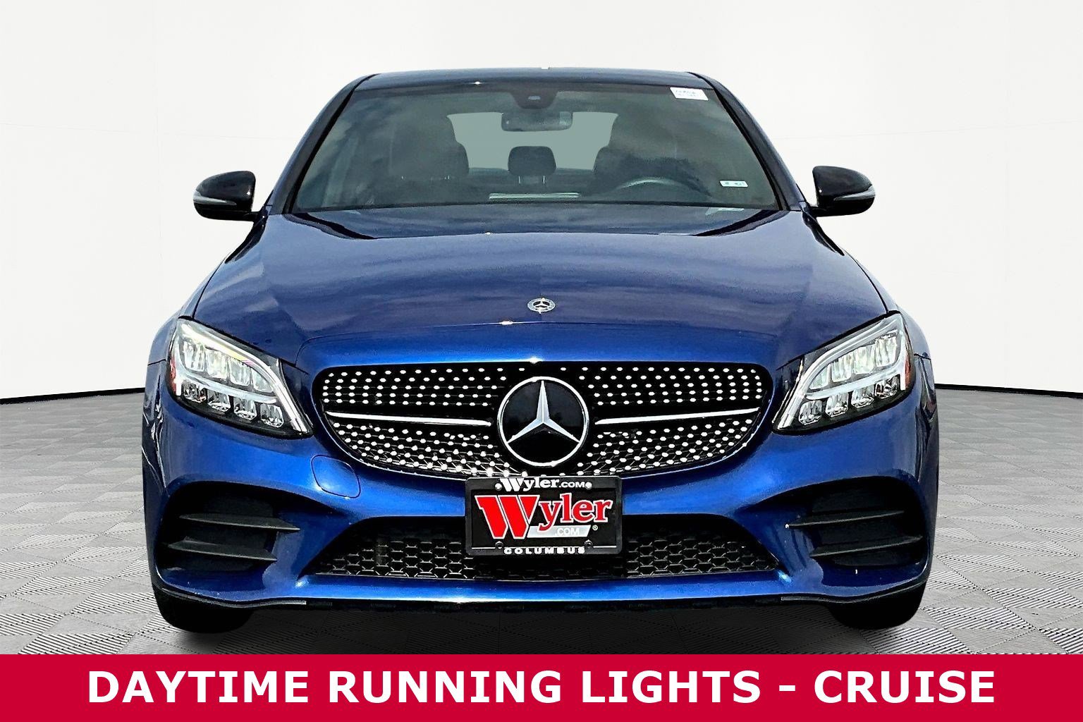Used 2021 Mercedes-Benz C 300 4MATIC Sedan image 2