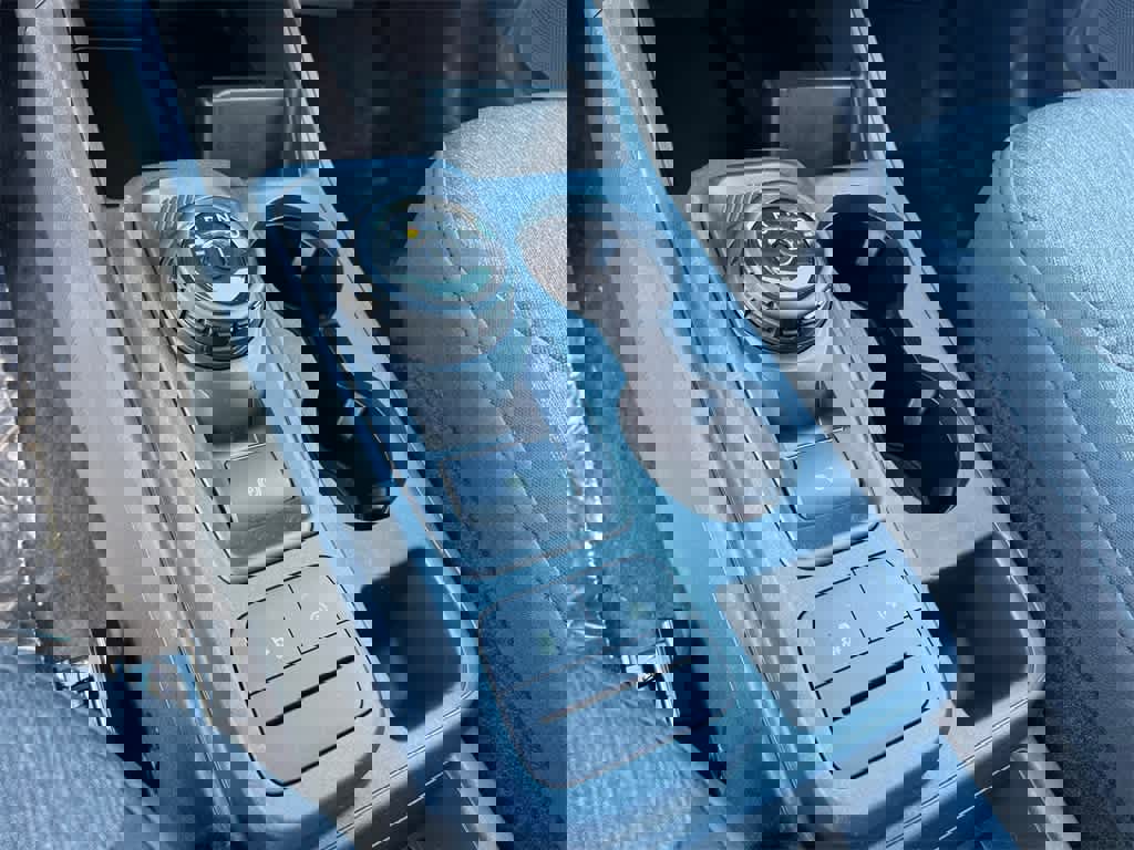 New 2025 Ford Maverick XLT w/ XLT Luxury Package image 29