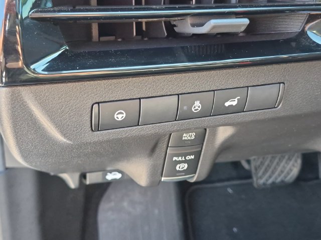Used 2025 Nissan Murano SL w/ Cargo Package AWD/4WD image 18