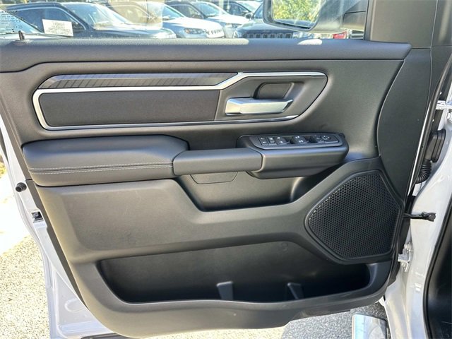 New 2026 RAM 1500 4x4 Crew Cab image 8