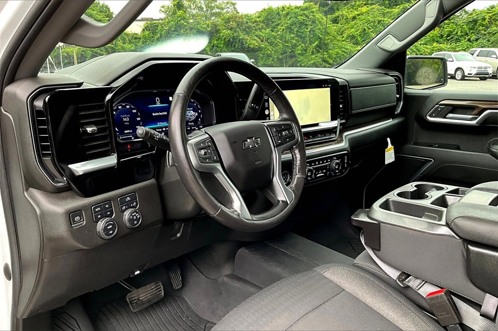 Certified 2022 Chevrolet Silverado 1500 RST image 15