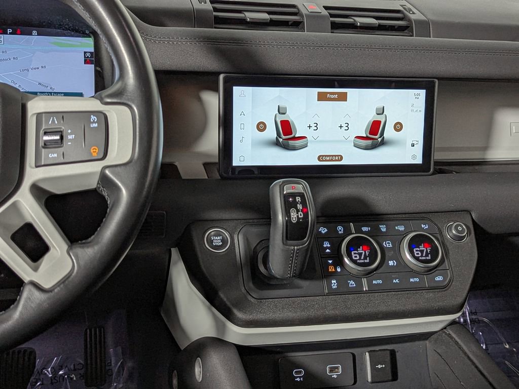 Used 2021 Land Rover Defender 110 image 38