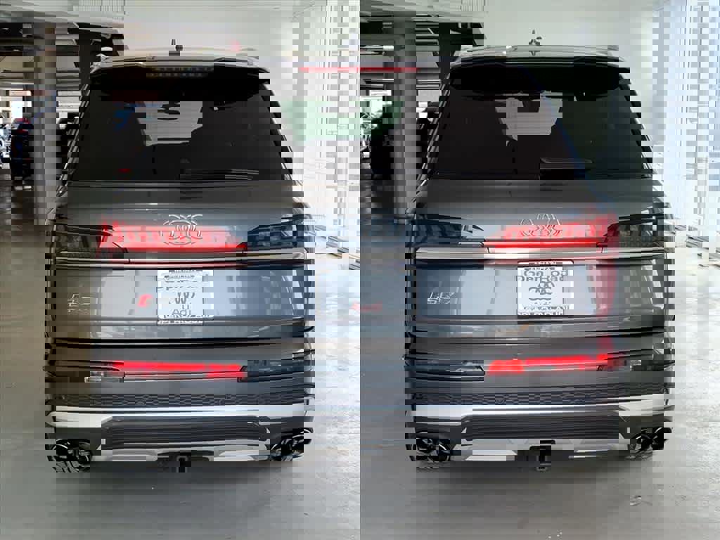 Used 2021 Audi SQ7 Premium Plus image 5