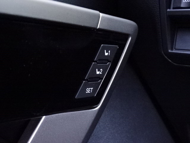 New 2026 Toyota Sequoia Limited AWD/4WD image 30