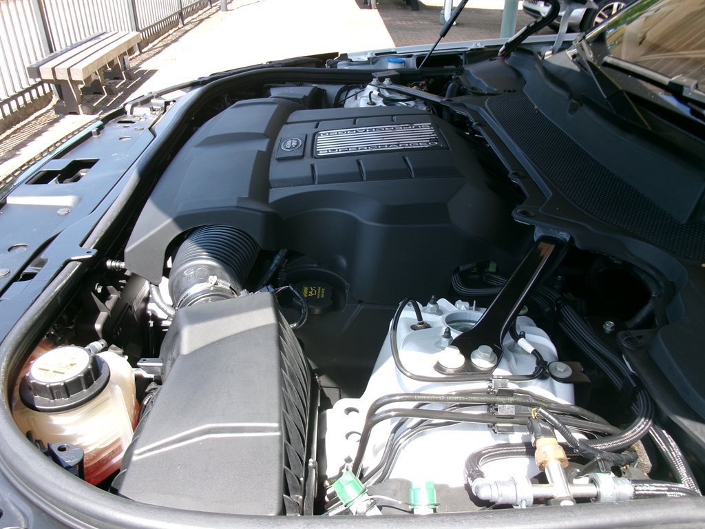 Used 2020 Land Rover Discovery HSE AWD/4WD image 50