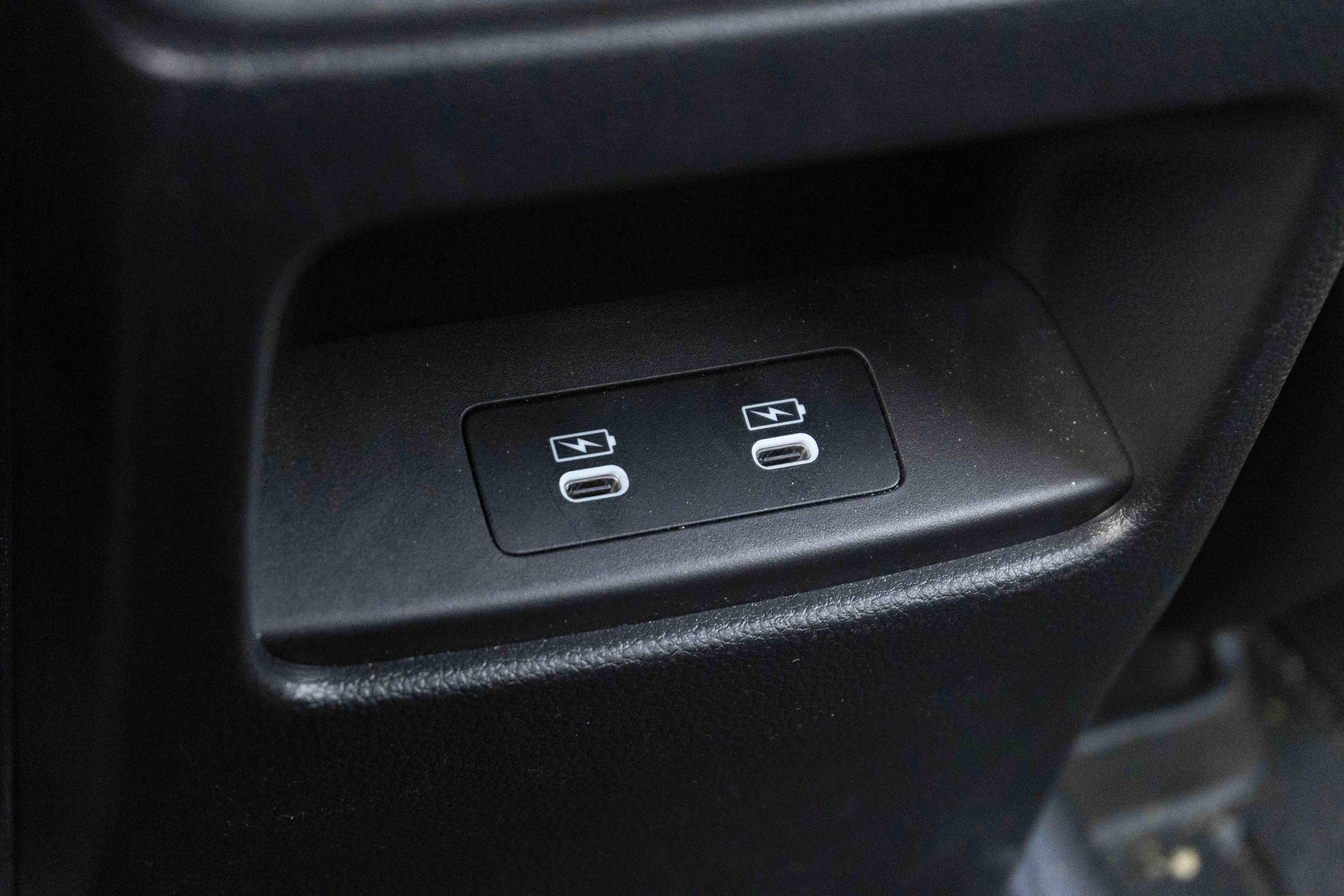 Used 2025 Honda CR-V Sport image 40