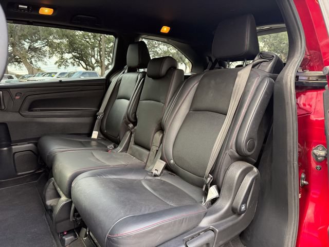 Used 2023 Honda Odyssey Sport image 17