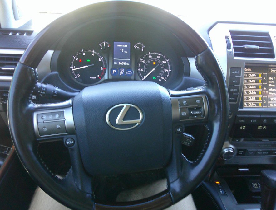 Used 2018 Lexus GX 460 Premium AWD/4WD image 78