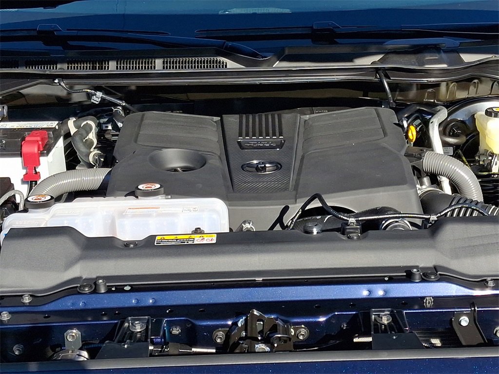New 2025 Toyota Tundra Limited image 19
