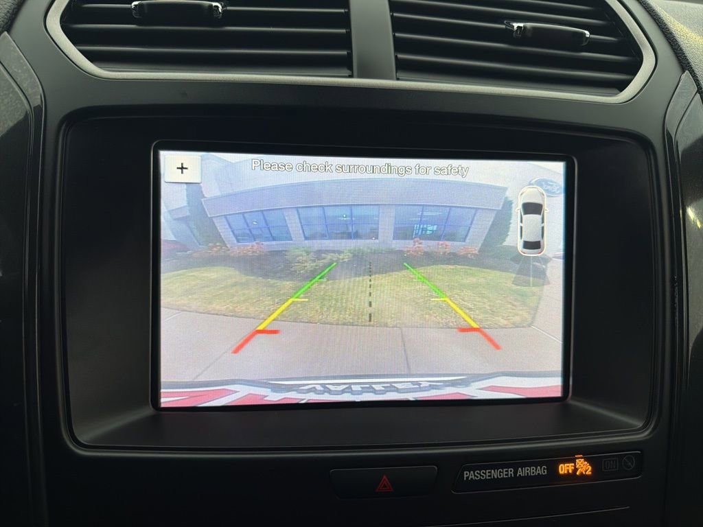 Certified 2018 Ford Explorer XLT w/ Equipment Group 201A image 24