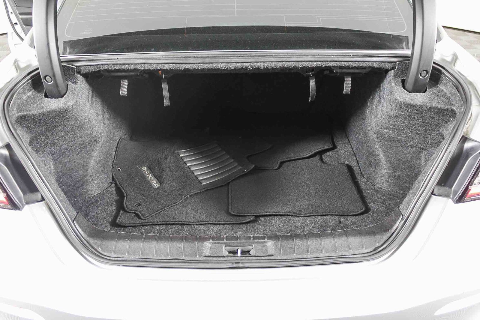 Certified 2022 Nissan Maxima SV w/ Floor Mat Group image 24