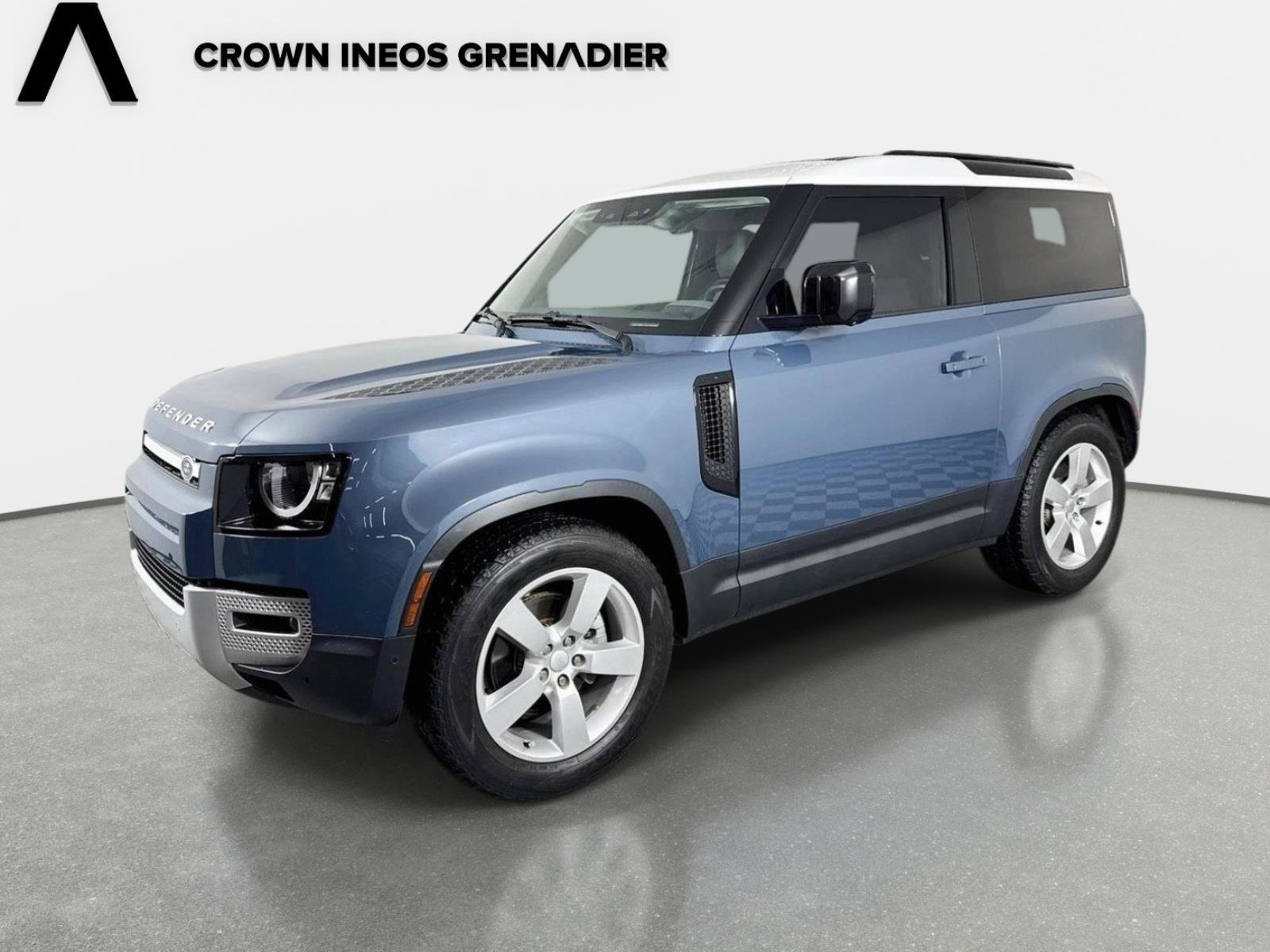 Used 2023 Land Rover Defender 90 S AWD/4WD image 1