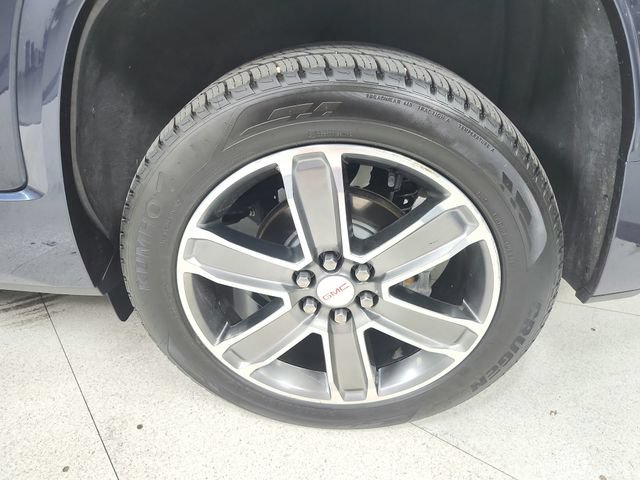 Used 2018 GMC Acadia Denali w/ Technology Package AWD/4WD image 54