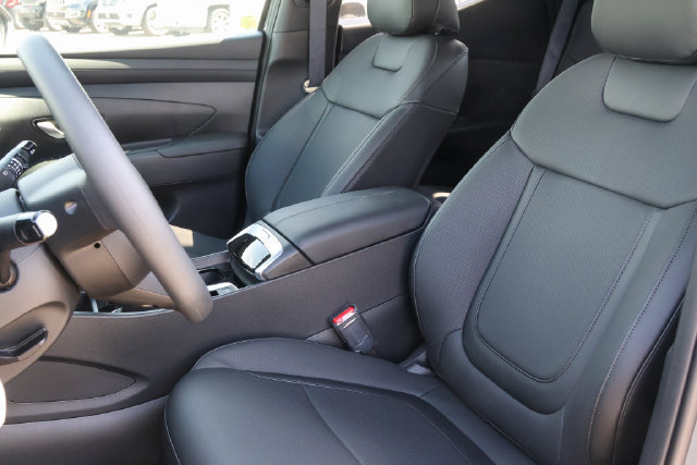 New 2027 Hyundai Santa Cruz SE FWD image 11
