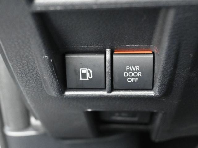 Certified 2025 Toyota Sienna XSE w/ XSE Plus Package AWD/4WD image 17