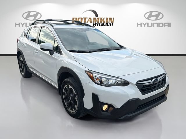 Used 2023 Subaru Crosstrek 2.0i Premium AWD/4WD image 3