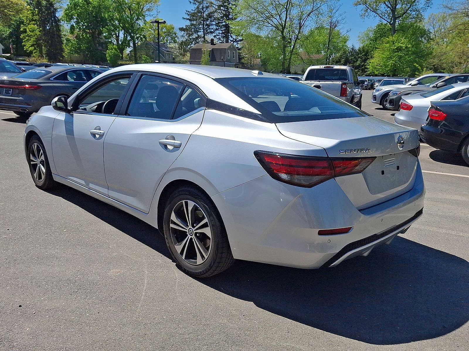 Used 2023 Nissan Sentra SV FWD image 22