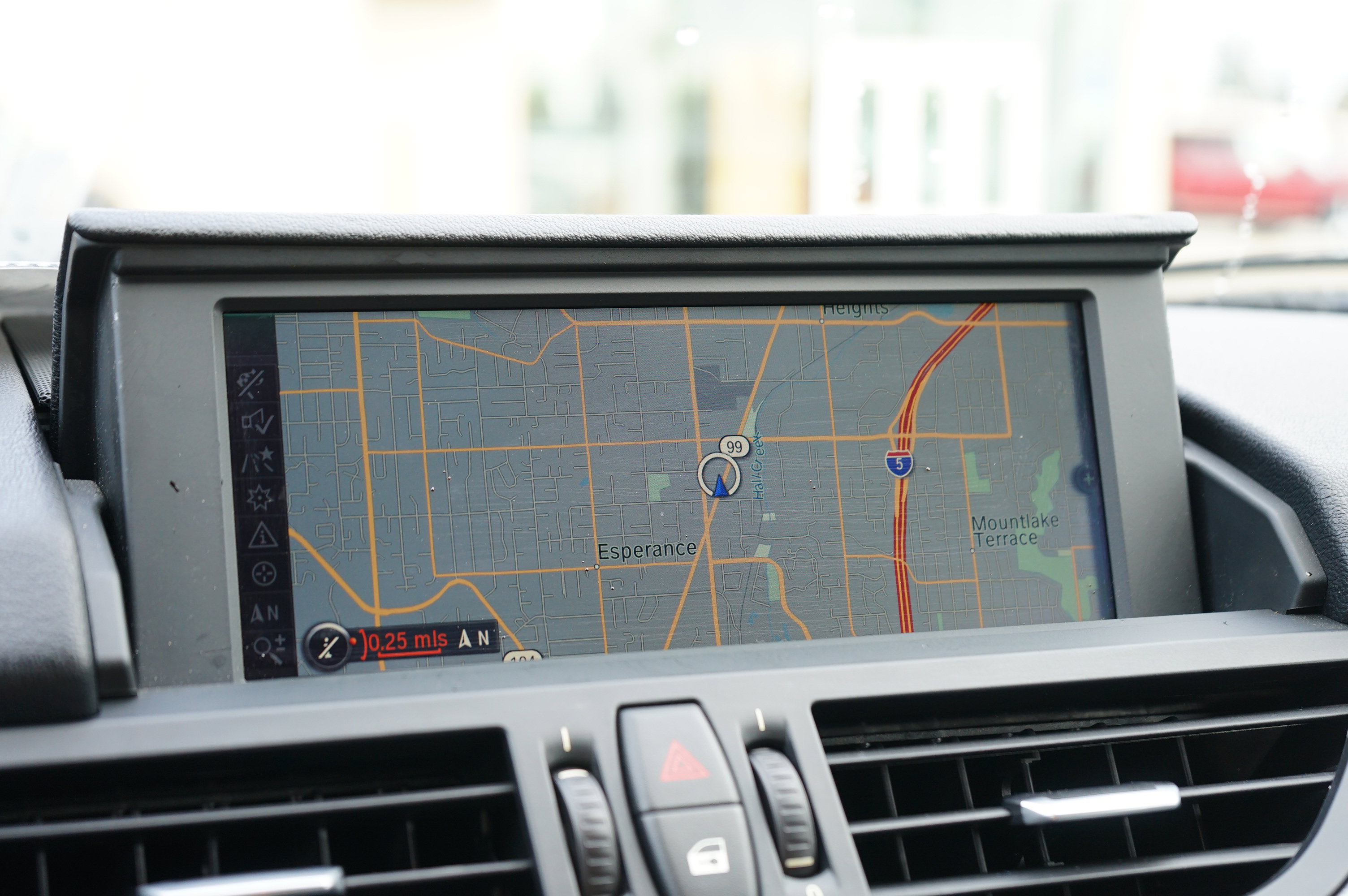 Used 2011 BMW Z4 sDrive35is image 25