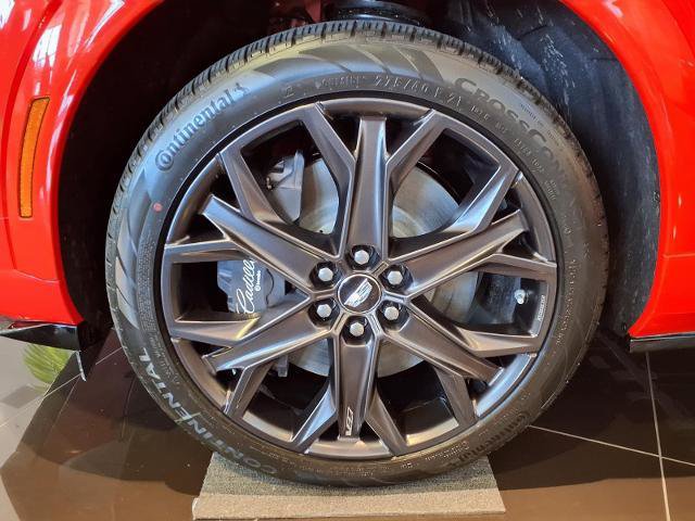 New 2026 Cadillac Optiq V w/ LPO, Floor Liner Package AWD/4WD image 7