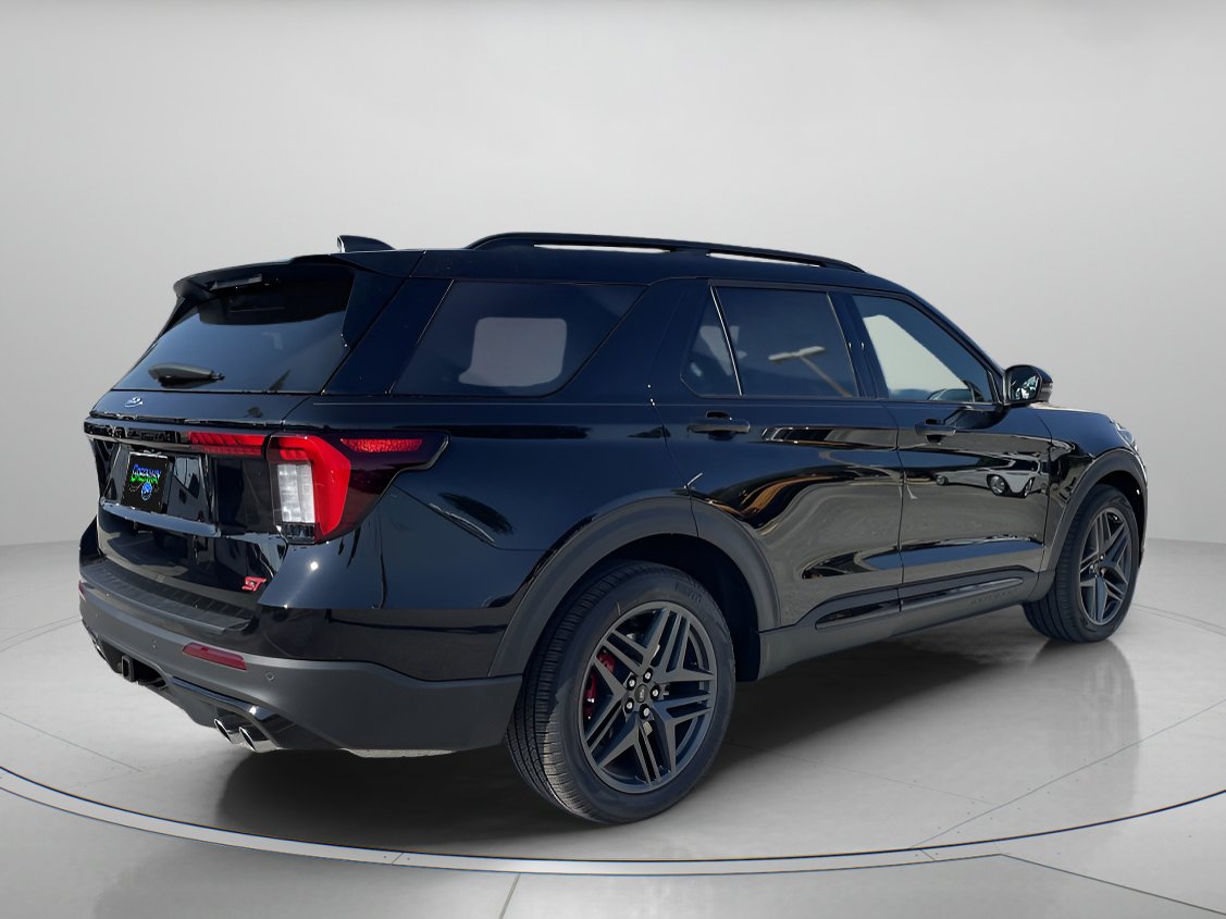 New 2026 Ford Explorer ST w/ Sun And Sound Package image 3