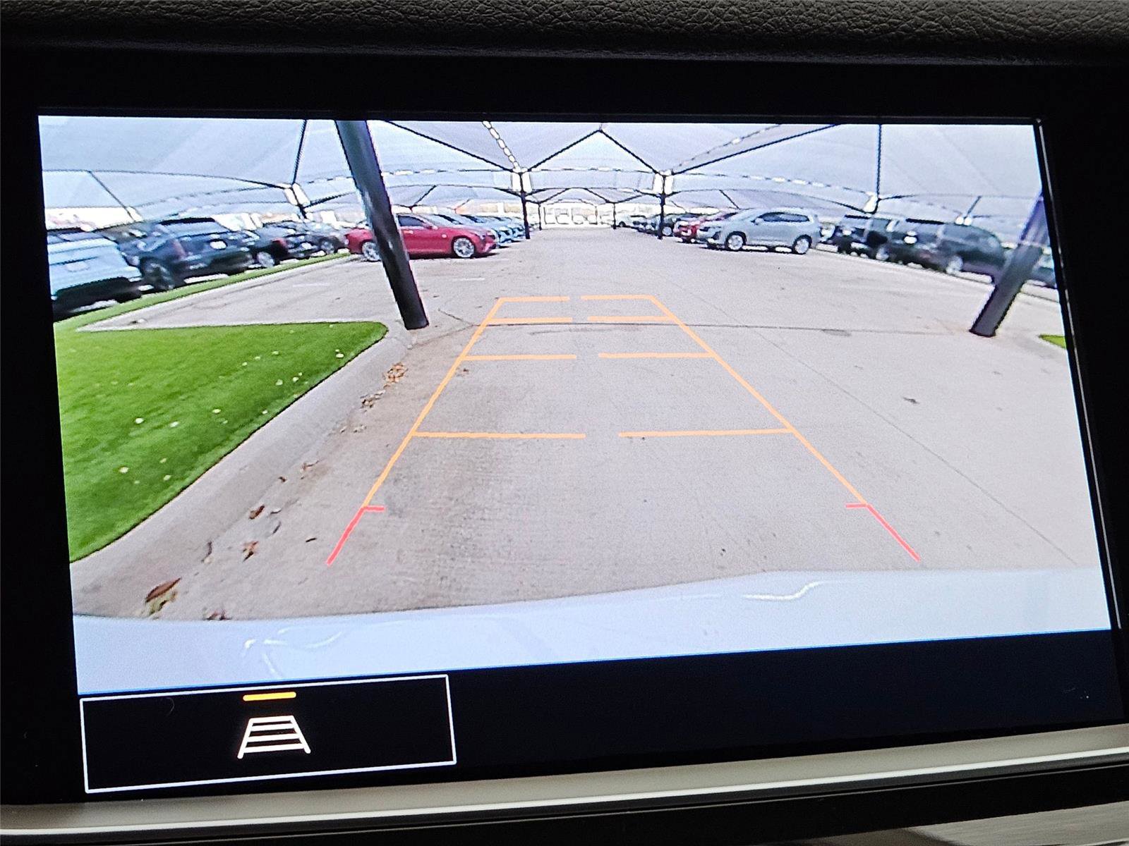 New 2026 Cadillac XT5 Luxury w/ LPO, Floor Liner Package FWD image 19