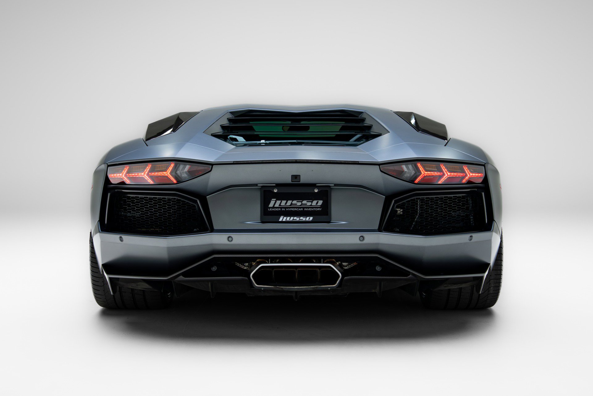 Used 2015 Lamborghini Aventador LP 700-4 AWD/4WD image 5