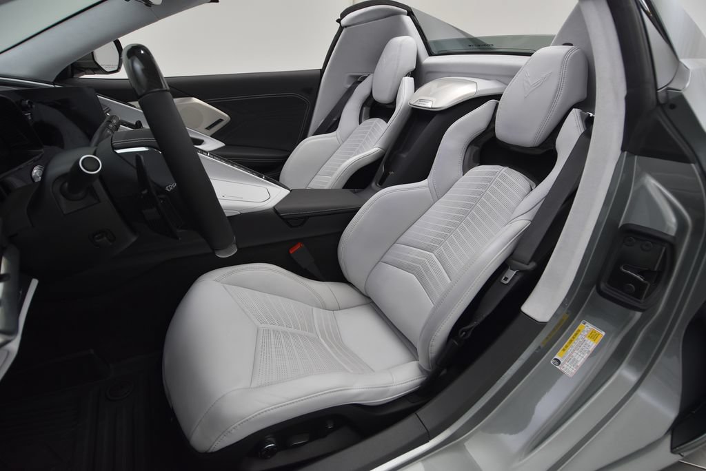 Used 2024 Chevrolet Corvette Z06 RWD image 46