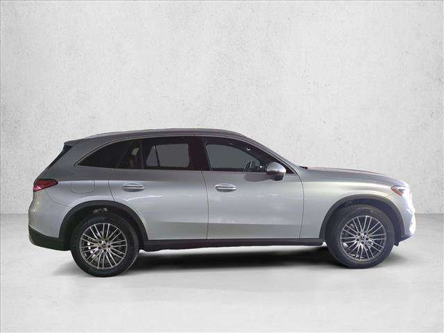 Certified 2026 Mercedes-Benz GLC 300 image 4