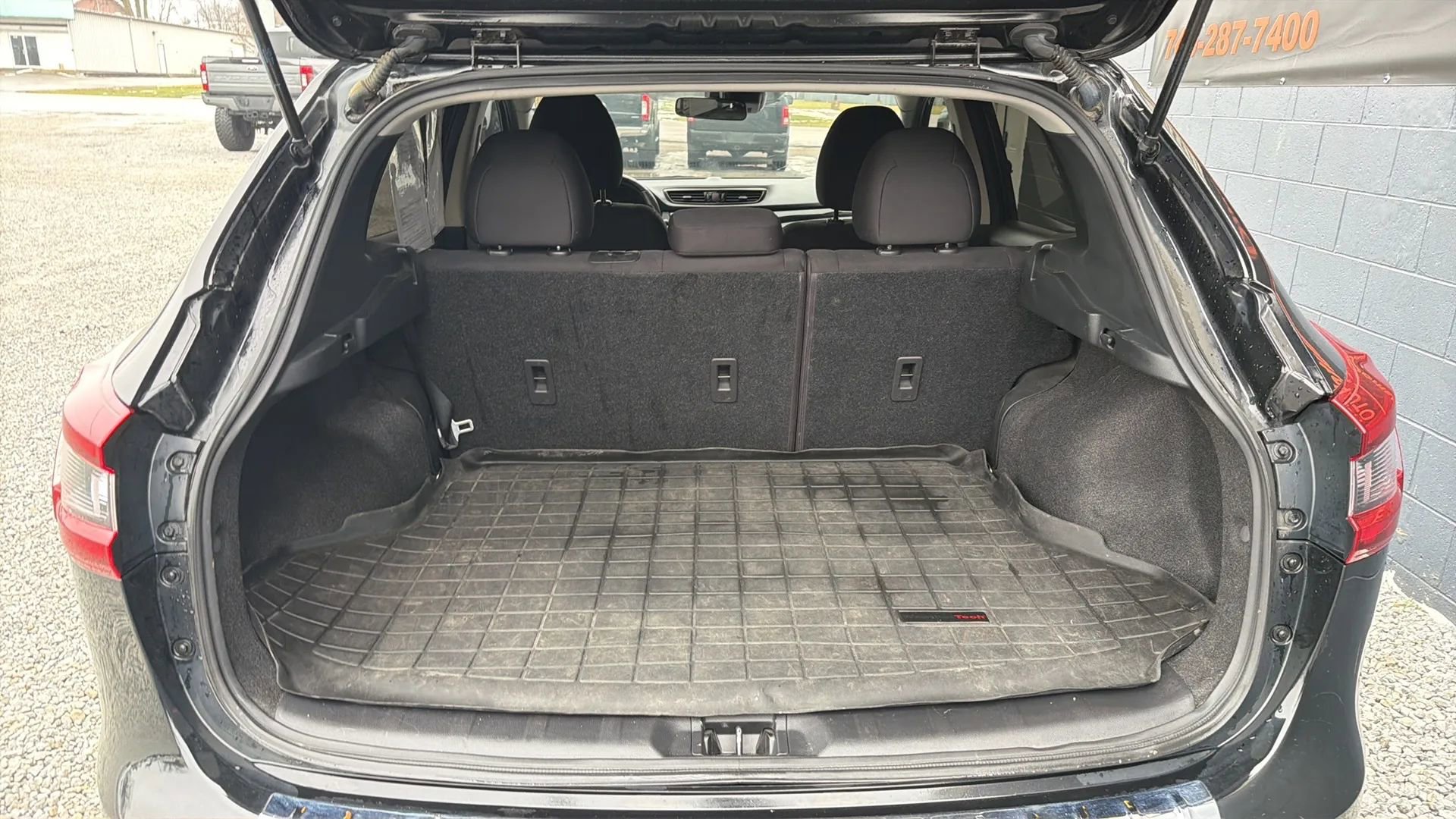 Used 2022 Nissan Rogue Sport SV image 14