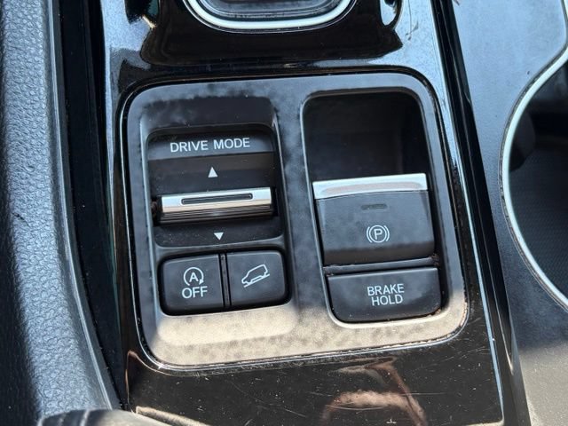 Used 2023 Honda Pilot Touring image 29