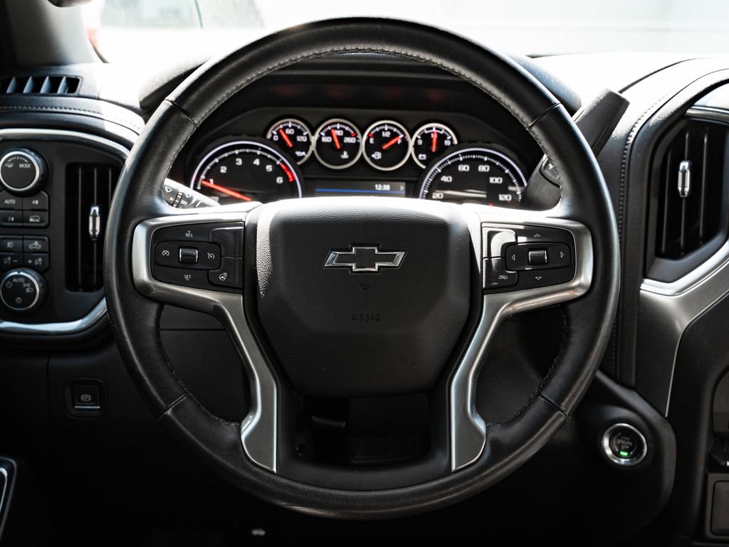 Used 2021 Chevrolet Silverado 1500 RST AWD/4WD image 37