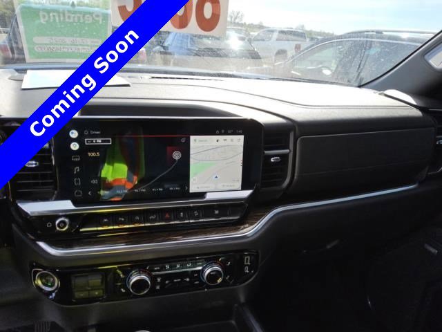 Used 2022 GMC Sierra 1500 Elevation w/ Elevation Premium Package image 18