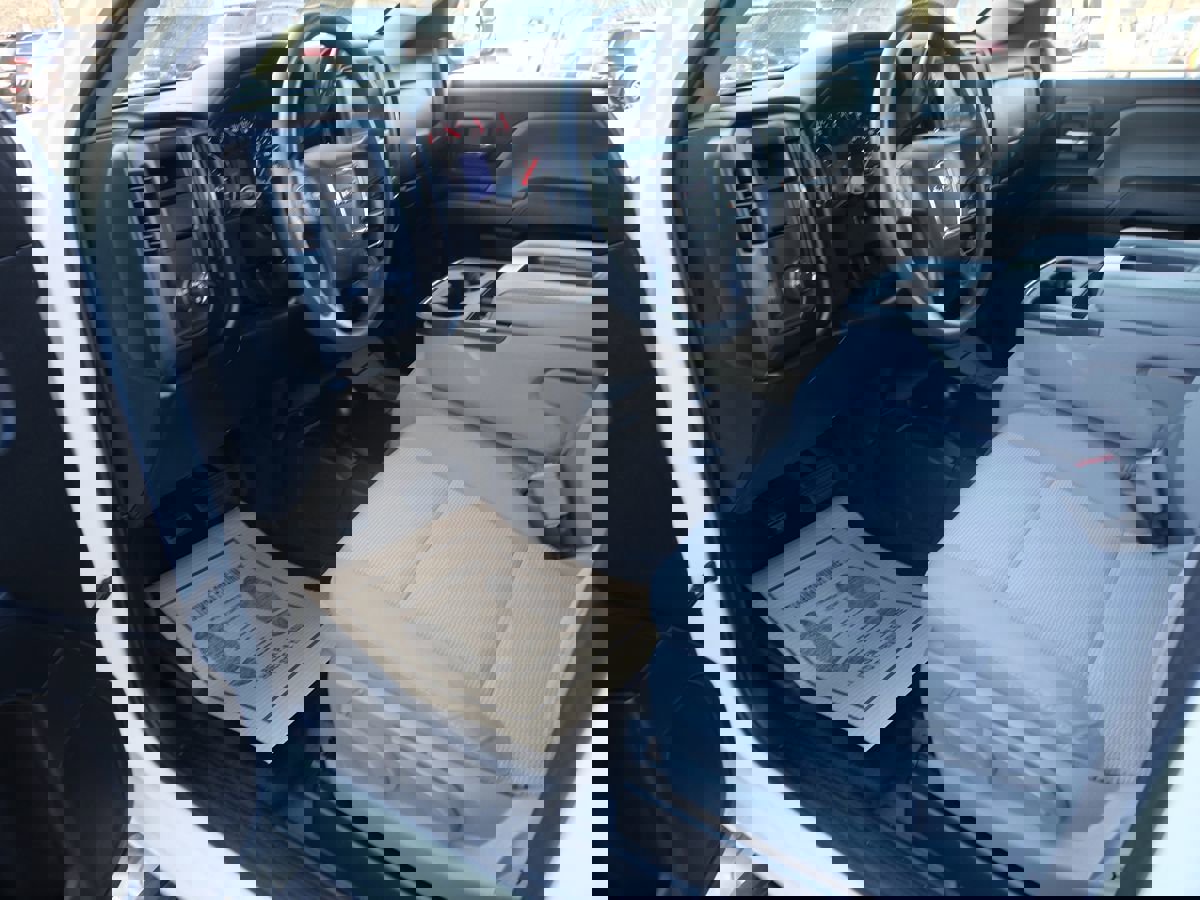 Used 2018 GMC Sierra 1500 WT image 9