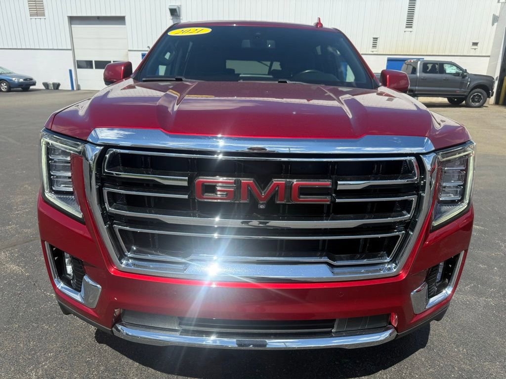 Used 2021 GMC Yukon XL SLT w/ SLT Premium Package AWD/4WD image 9