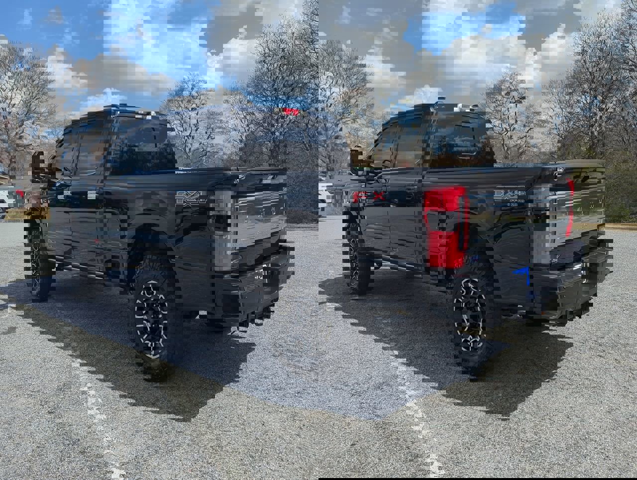 Used 2024 Ford F350 Platinum image 5