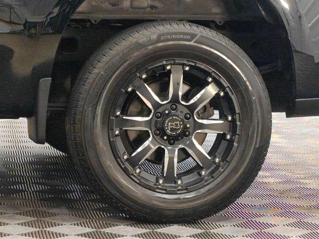Used 2020 Chevrolet Silverado 1500 Custom w/ Custom Value Package RWD image 51