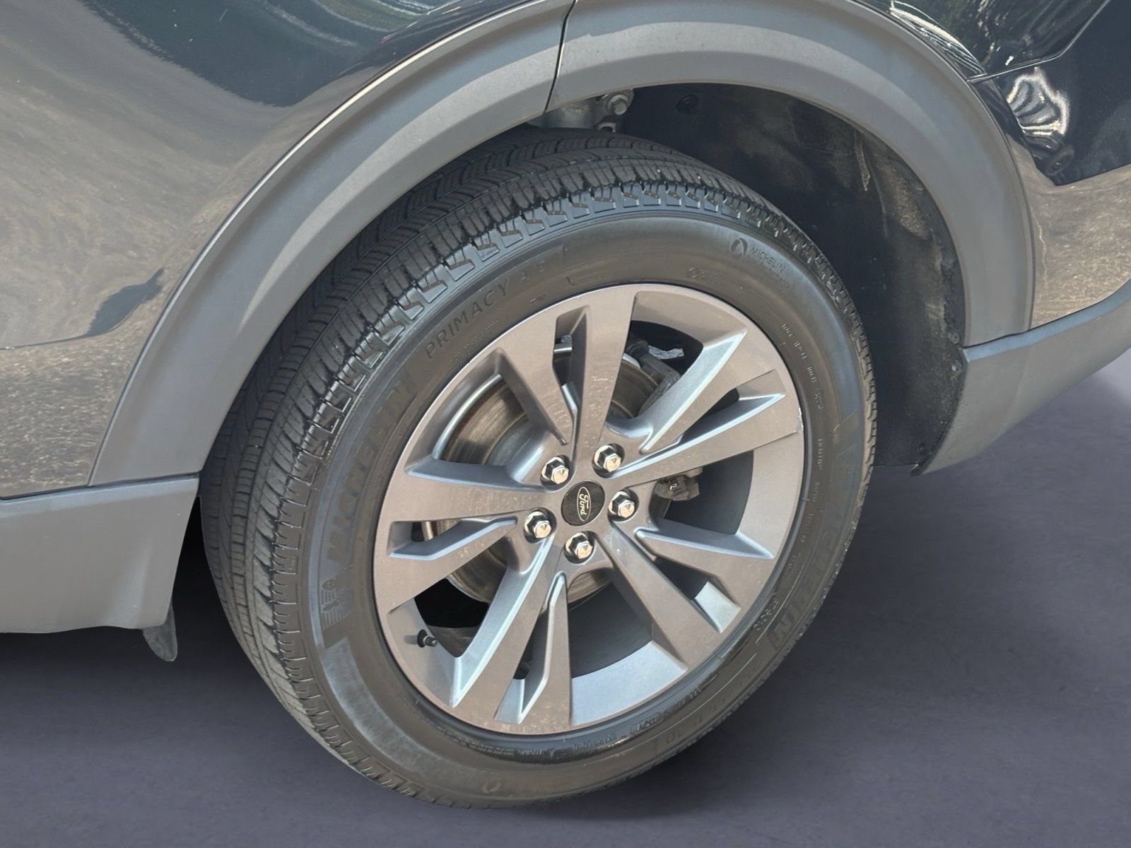 Used 2023 Ford Explorer XLT w/ Equipment Group 202A AWD/4WD image 10