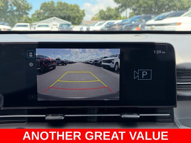 Used 2025 Hyundai Kona SEL FWD image 24