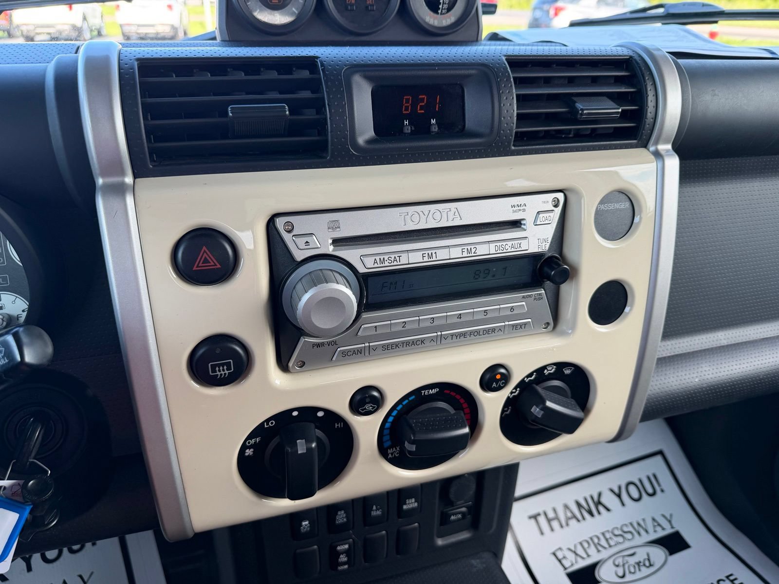 Used 2010 Toyota FJ Cruiser 4WD image 21