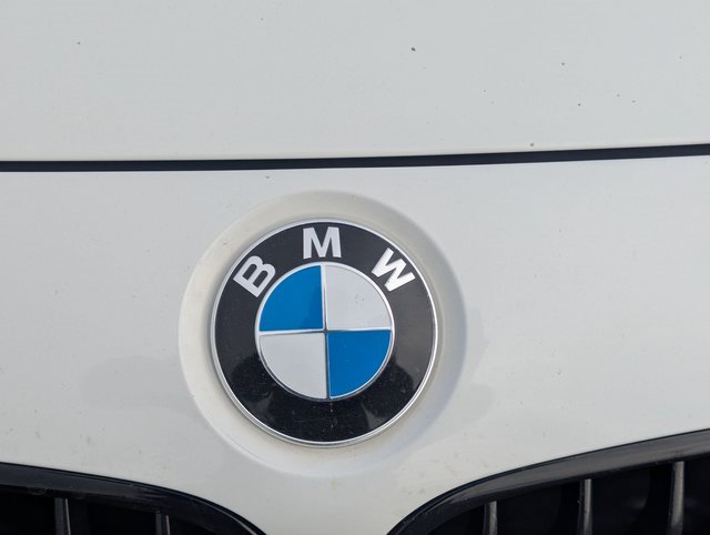 Used 2018 BMW 330e w/ Premium Package image 10