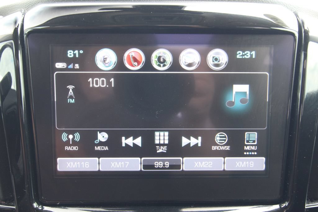 Used 2019 Chevrolet Traverse LT w/ LPO, Blackout Package AWD/4WD image 32