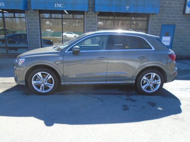 Used 2023 Audi Q3 2.0T Premium Plus w/ Premium Plus Package image 8