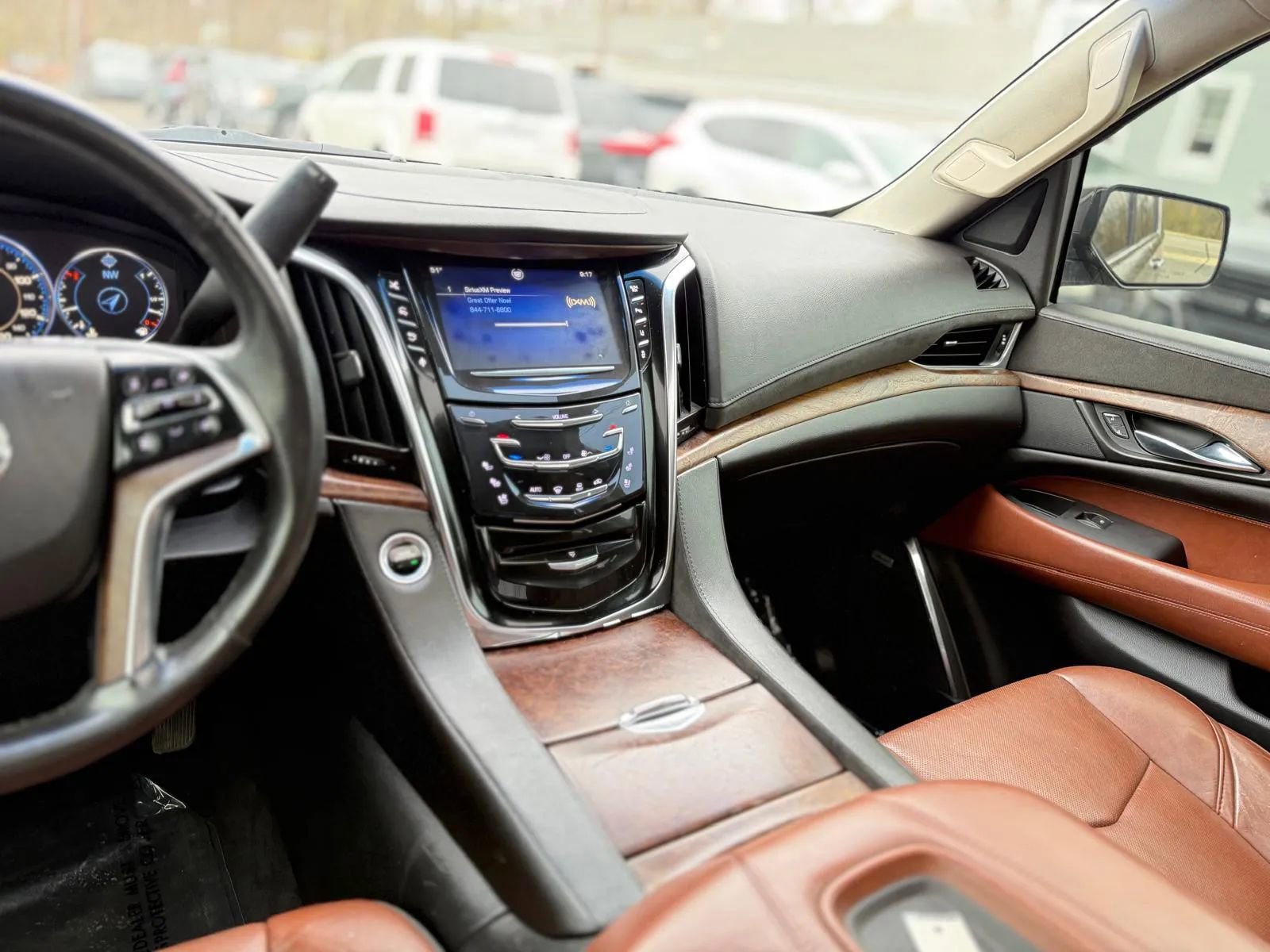 Used 2015 Cadillac Escalade Premium AWD/4WD image 21